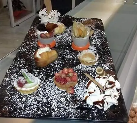 Lo Scoglio 住宿加早餐酒店